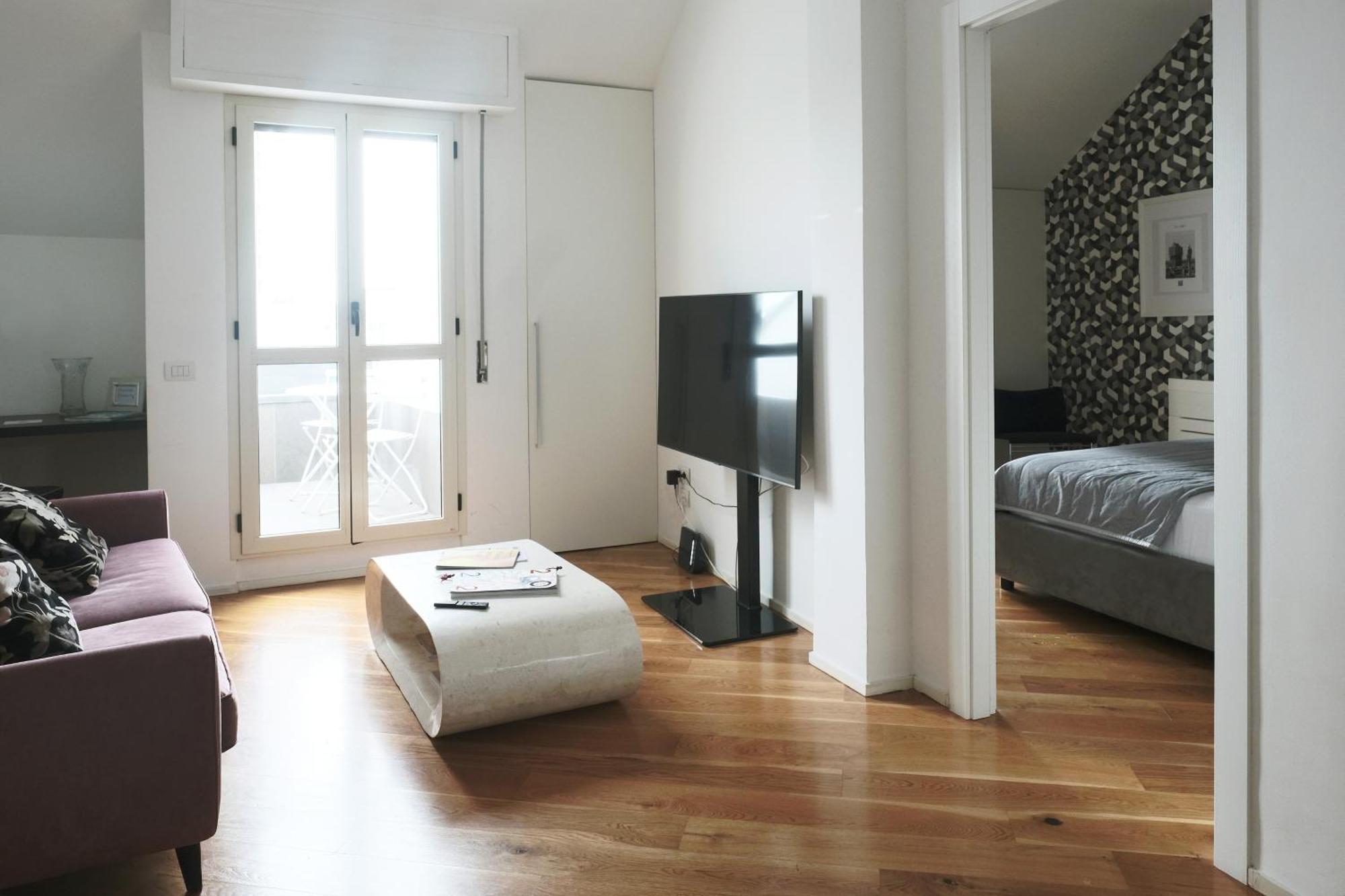Comecasa Attic 5 Min Walk From Duomo มิลาน ภายนอก รูปภาพ
