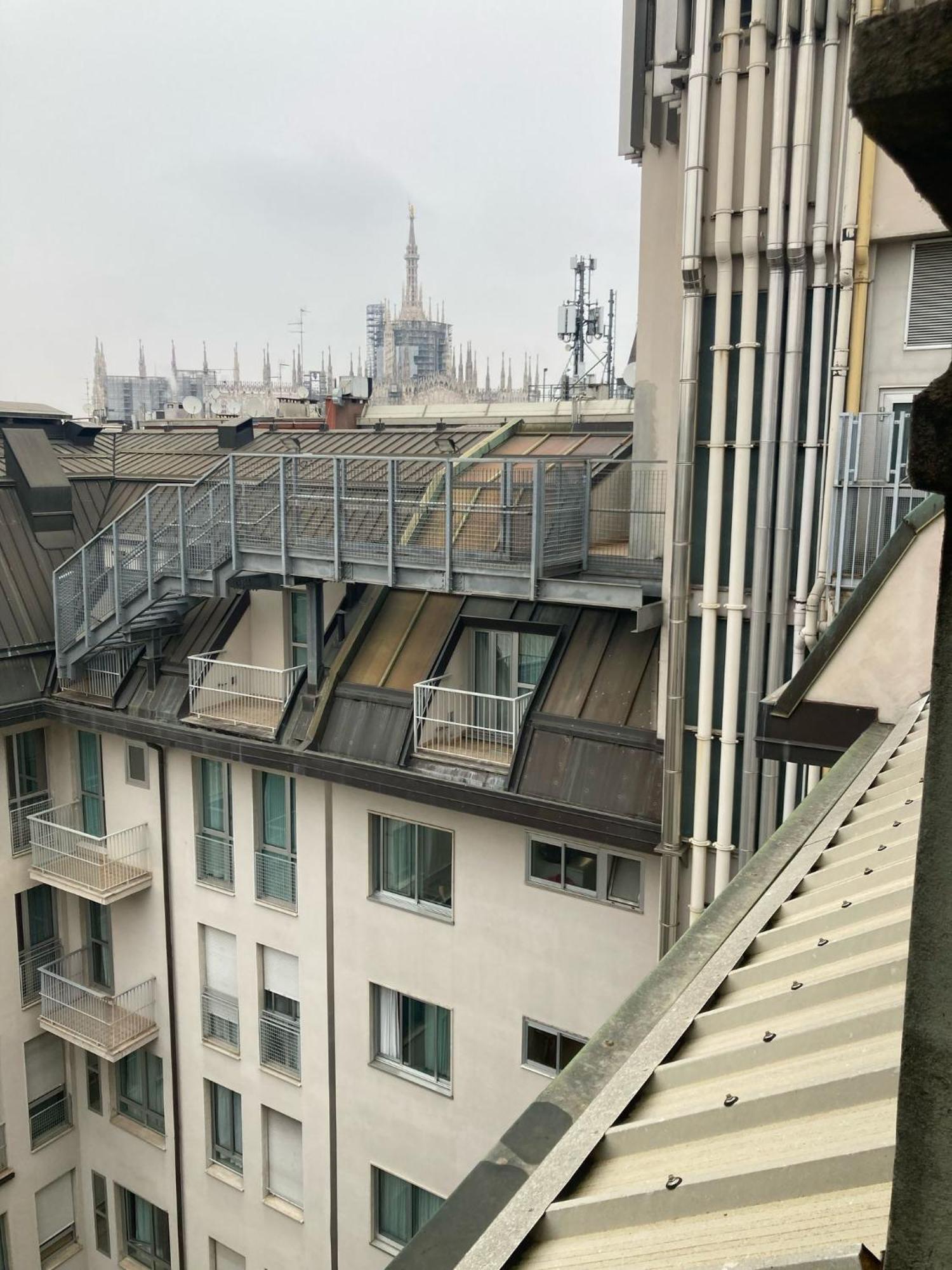 Comecasa Attic 5 Min Walk From Duomo มิลาน ภายนอก รูปภาพ
